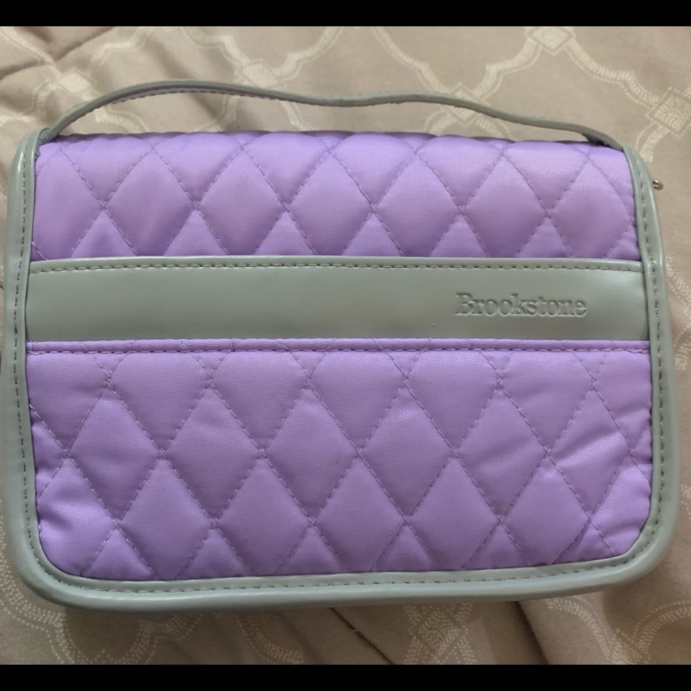 Authentic Brookstone Travel Jewelry Pouch